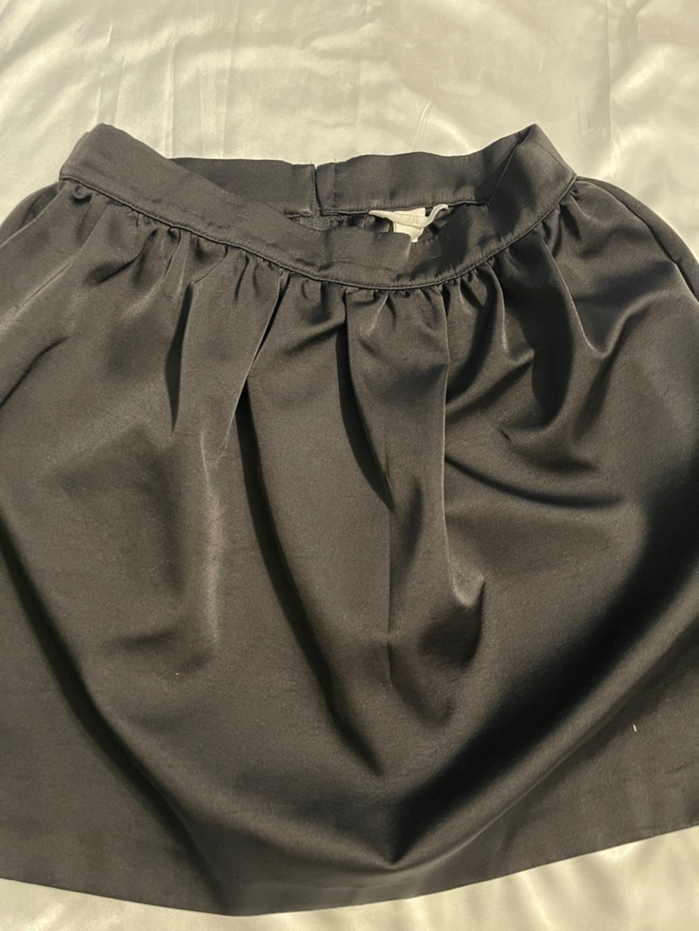 H&M Black A-Line Pleated Skirt